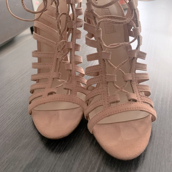 Nude lace up heels - Picture 2 of 2